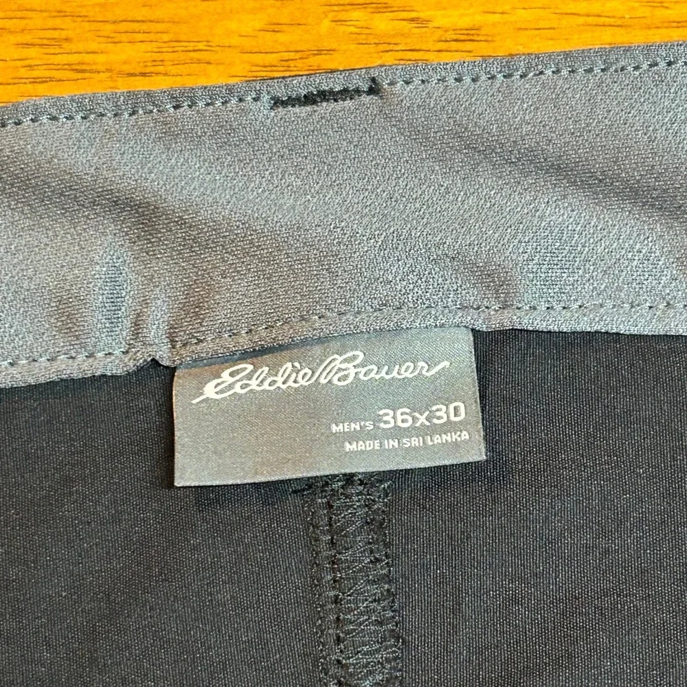 Eddie Bauer Mens Convertible Tech Pants Black 36x30 Hiking Outdoor 1537466